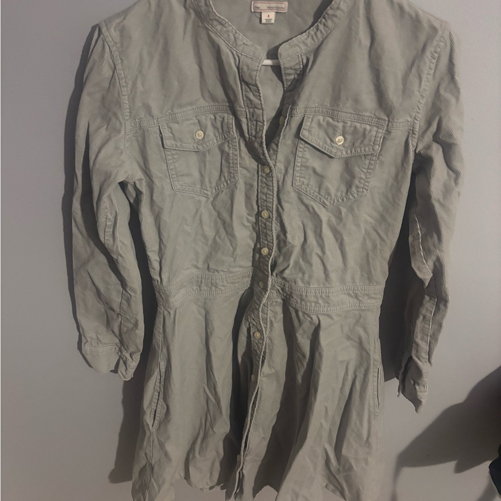 GAP Light Gray Button-Up dress curdoruy size 4